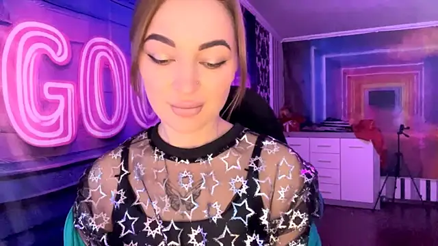 Vellora  online show from 04/12/26, 10:07