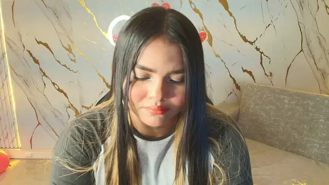 Berchy tf online show from 02/23/26, 08:09