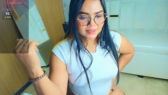 Berchy tf online show from 04/08/26, 08:54