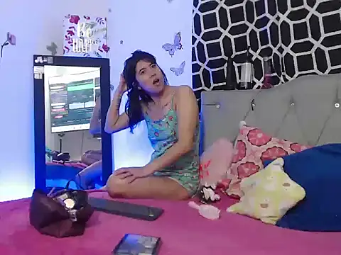 STEFANY  JACK online show from 02/09/26, 03:32