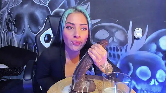 Cherry jenklins87 online show from 04/20/26, 01:13