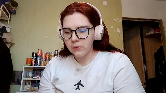 VannessaDillenbeck online show from 02/02/26, 09:30