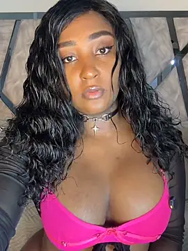 Snapshot of Denise_wolfe21 chatting on 02/08/26, 01:09 Denise wolfe21 online show from 02/08/26, 01:09