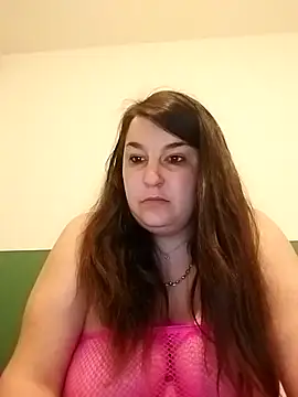 Snapshot of alexandrafrancaise0000 chatting on 02/16/26, 03:32 alexandrafrancaise0000 online show from 02/16/26, 03:32