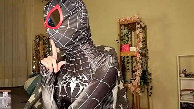 Snapshot of HoneyComfy chatting on 03/19/26, 02:28 HoneyComfy online show from 03/19/26, 02:28