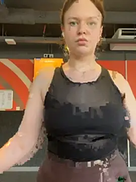 Snapshot of Lika__Sweeet chatting on 02/17/26, 12:35 Lika Sweeet online show from 02/17/26, 12:35