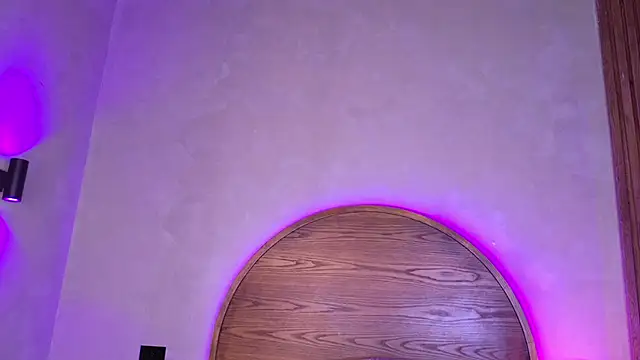 mollyjackson  online show from 05/18/26, 10:14