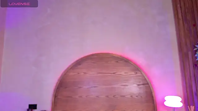 mollyjackson  online show from 05/15/26, 12:08