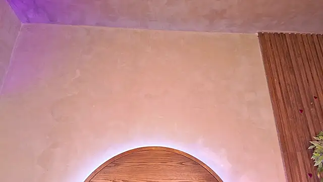 mollyjackson  online show from 05/06/26, 10:25
