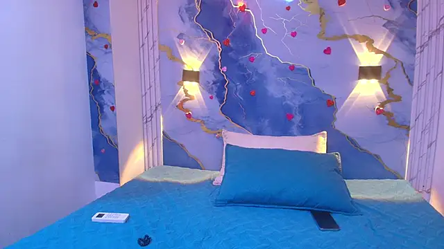 crystal love08 online show from 04/13/26, 07:18