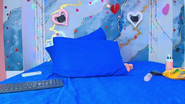 crystal love08 online show from 02/25/26, 07:14