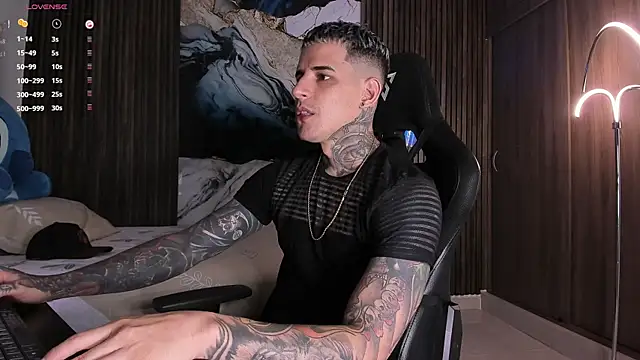 Snapshot of trisstann_ chatting on 02/27/26, 07:24 trisstann online show from 02/27/26, 07:24