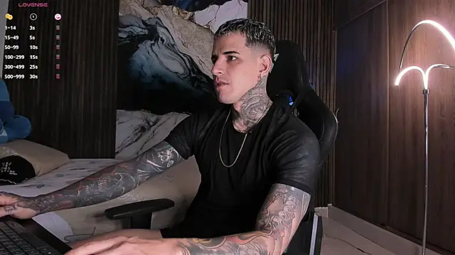 Snapshot of trisstann_ chatting on 02/22/26, 05:25 trisstann online show from 02/22/26, 05:25