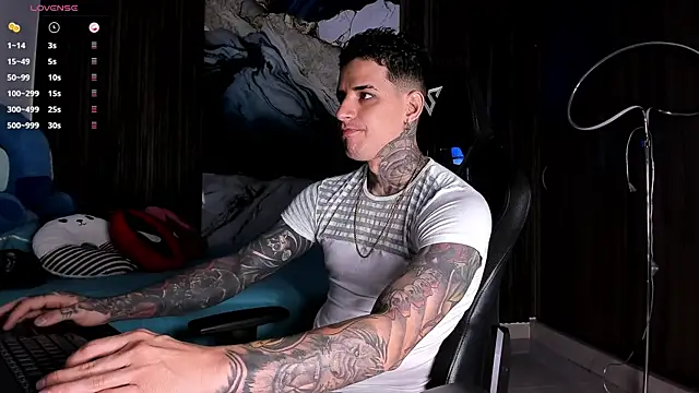 trisstann  online show from 04/14/26, 04:23