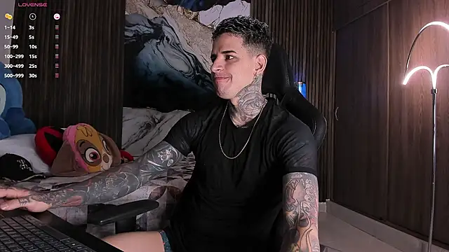 trisstann  online show from 03/19/26, 04:40