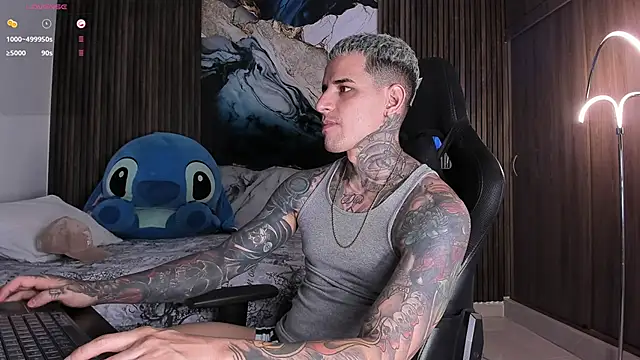 Snapshot of trisstann_ chatting on 02/04/26, 11:11 trisstann online show from 02/04/26, 11:11