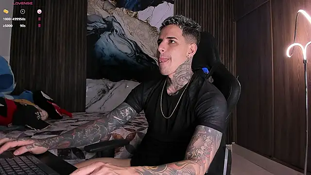 trisstann  online show from 03/11/26, 11:43