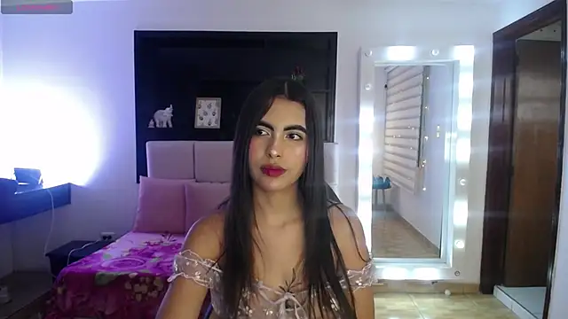 Snapshot of Perla_lovely_ chatting on 02/19/26, 08:06 Perla lovely online show from 02/19/26, 08:06