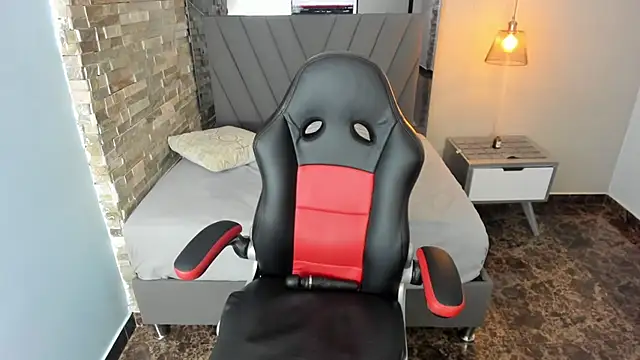 JULIETA DOWSE online show from 02/10/26, 12:15