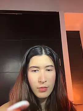 emicute  online show from 02/03/26, 01:49