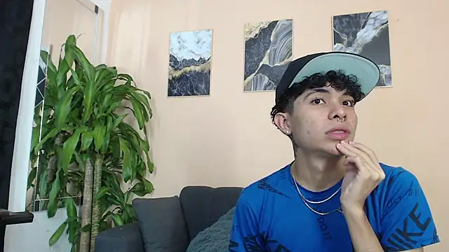 DesiresOfOlympus  online show from 03/23/26, 07:36