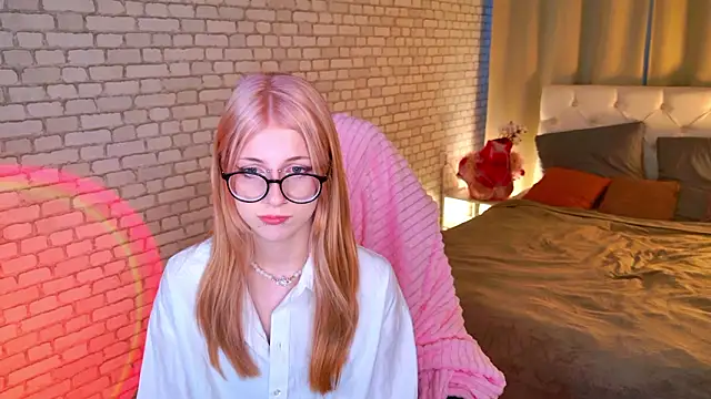 Snapshot of alicedews chatting on 02/11/26, 01:55 alicedews online show from 02/11/26, 01:55