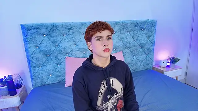 Snapshot of ryan_onFire chatting on 02/12/26, 11:32 ryan onFire online show from 02/12/26, 11:32