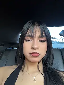 Chel   online show from 04/17/26, 09:28