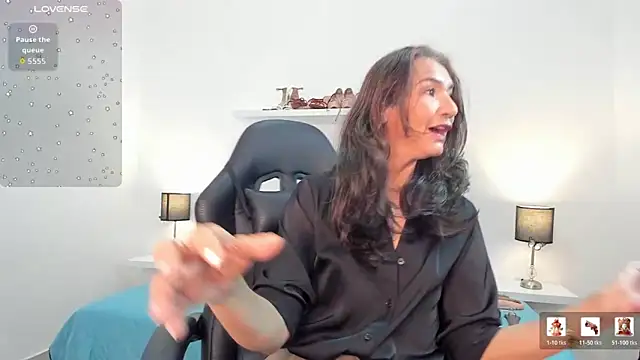 Emma Mendozaa online show from 03/10/26, 11:36