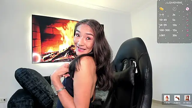 Snapshot of Emma_Mendozaa chatting on 07/07/26, 11:36 Emma Mendozaa online show from 07/07/26, 11:36