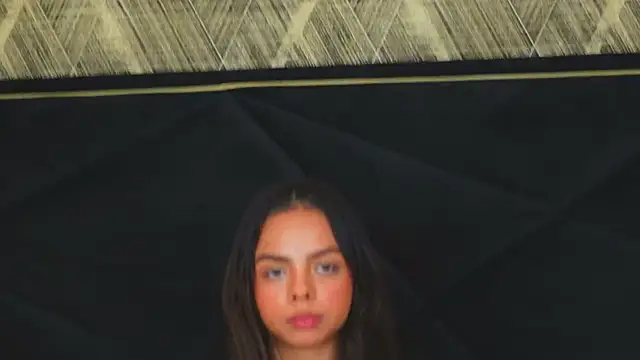 Snapshot of BambiRoses chatting on 02/06/26, 05:03 BambiRoses online show from 02/06/26, 05:03