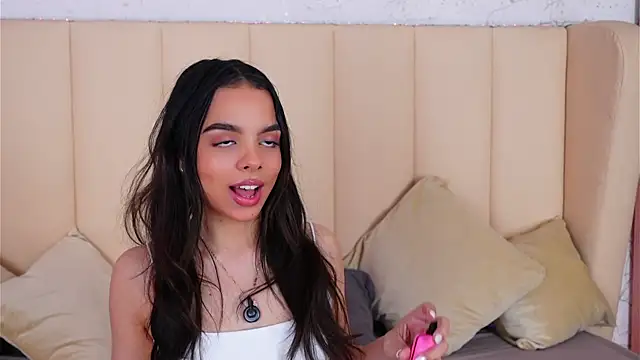 BambiRoses online show from 03/30/26, 04:58