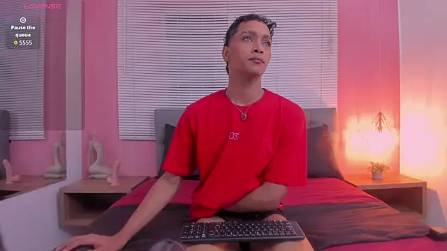 drako18  online show from 04/07/26, 03:41