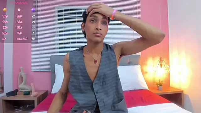 Snapshot of drako18_ chatting on 02/15/26, 02:23 drako18 online show from 02/15/26, 02:23