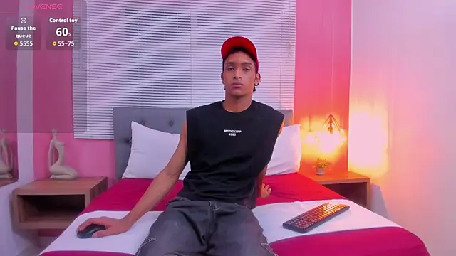 drako18  online show from 04/01/26, 03:52