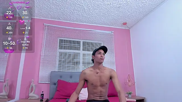 Snapshot of drako18_ chatting on 02/10/26, 04:11 drako18 online show from 02/10/26, 04:11