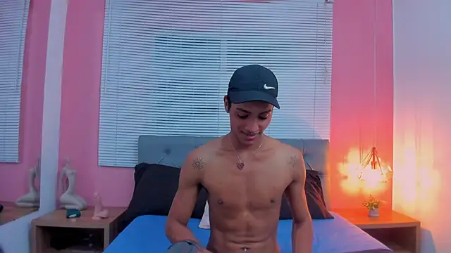 Snapshot of drako18_ chatting on 02/20/26, 03:14 drako18 online show from 02/20/26, 03:14