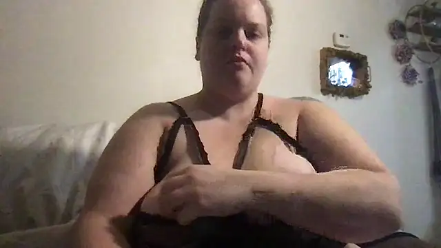 bbq-queen online show from 04/16/26, 02:56