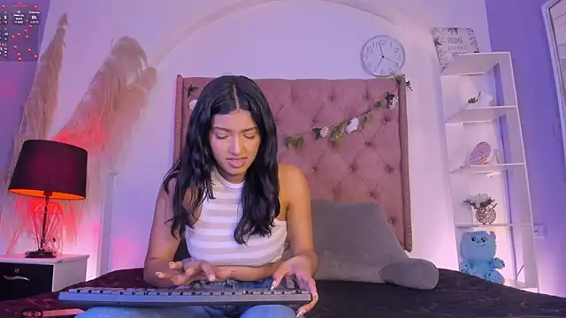 Lia Passion online show from 04/23/26, 08:21