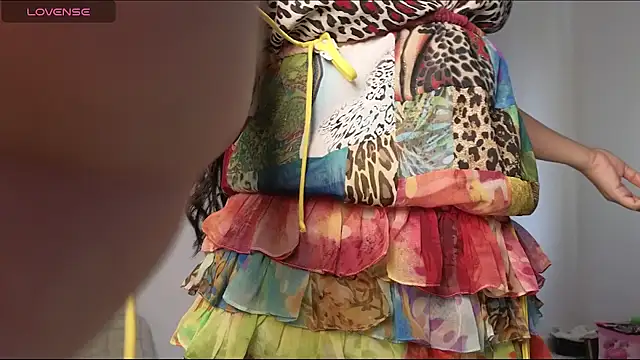 amynovaaa online show from 02/13/26, 07:25