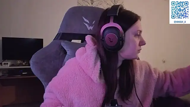 Snapshot of Holy_Kveta chatting on 02/07/26, 02:41 Holy Kveta online show from 02/07/26, 02:41