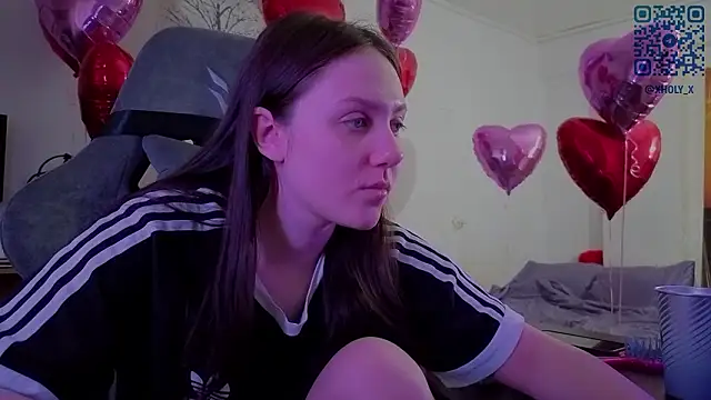 Snapshot of Holy_Kveta chatting on 02/14/26, 02:56 Holy Kveta online show from 02/14/26, 02:56