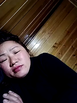 quynhbupbe11 online show from 02/08/26, 12:25