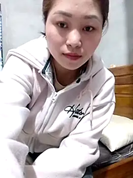 Snapshot of maimai1100 chatting on 02/12/26, 10:04 maimai1100 online show from 02/12/26, 10:04