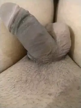 Snapshot of rosz_ chatting on 02/24/26, 11:00 rosz online show from 02/24/26, 11:00