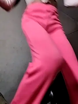 Snapshot of ammsexy1 chatting on 02/20/26, 02:30 ammsexy1 online show from 02/20/26, 02:30