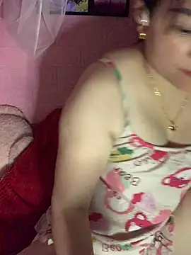 Star-sweet01 online show from 04/13/26, 05:00