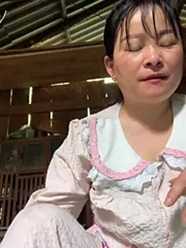 Star-sweet01 online show from 03/16/26, 05:15