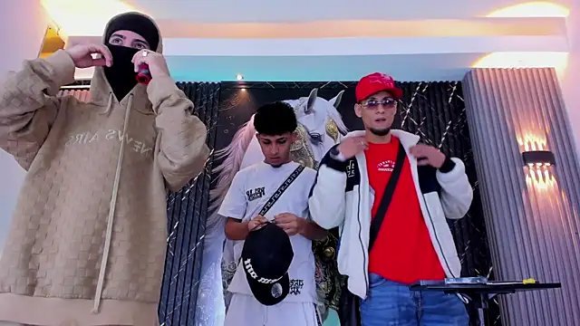 Snapshot of the_knights_of_the_night chatting on 02/22/26, 03:31 the knights of the night online show from 02/22/26, 03:31