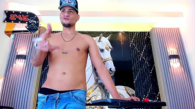 Snapshot of the_knights_of_the_night chatting on 03/29/26, 05:09 the knights of the night online show from 03/29/26, 05:09